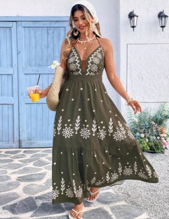 SHEIN Holidaya فستان أنيق بلا أكمام وياقة على شكل v وظهر مكشوف وخصر مضبوط للمناسبات والعطلات للمرأة بمقاسات كبيرة