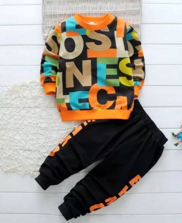 SHEIN سويت شيرت وبنطال رياضي برسومات جرافيك للأولاد الصغار