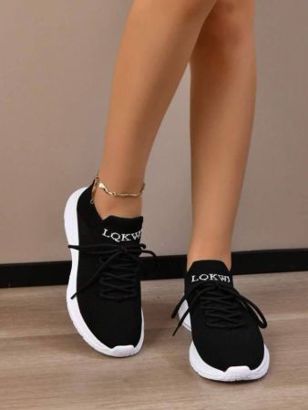 Women's black sports shoes