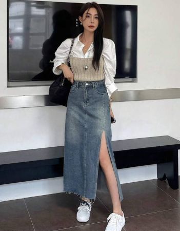 DAZY تنورة جينز بأزرار أمامية وجيوب متعددة وشق جانبي ، ارتداء كاجوال لليوم اليومي