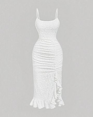 SHEIN MOD فستان أبيض مُنسوج بأقمشة مُضلّعة مع طيات وفرجار وكشكشة للمقاسات الكبيرة الرومانسي