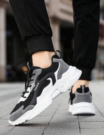 حذاء رياضي رجالي خفيف الوزن، شبكي قابل للتنفس، ممتص للصدمات، حذاء جري عصري باللونين الأسود والأبيض من الجلد الصناعي منخفض الارتفاع للاستخدام اليومي، حذاء رياضي سميك بمقاسات كبيرة، حذاء لجميع المواسم