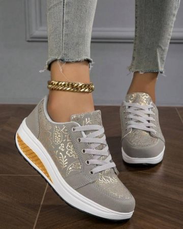 حذاء رياضي للنساء مريح و متعدد الجوانب والاستعمالات ذهبي نمط رباط غير منزلق كعب منحدر منصة