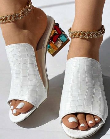 شبشب نسائي ذو كعب سميك مفتوح من الأمام بنمط زهور وكعب مربع من Pvc