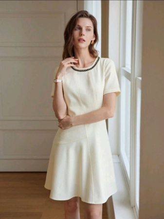 فستان MOTF PREMIUM CONTRAST TAPE DETAIL FLARE HEMS، ملابس صيفية