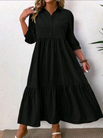 فستان نسائي طويل بمقاس كبير من SHEIN بلون سادة وأكمام متوسطة الطول وأزرار أمامية وكشكشة