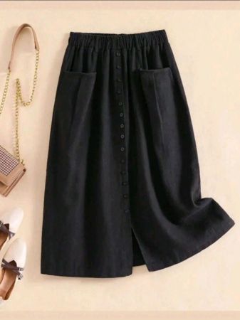 تنورة قصيرة نسائية صيفية كاجوال بأزرار أمامية بلون واحد