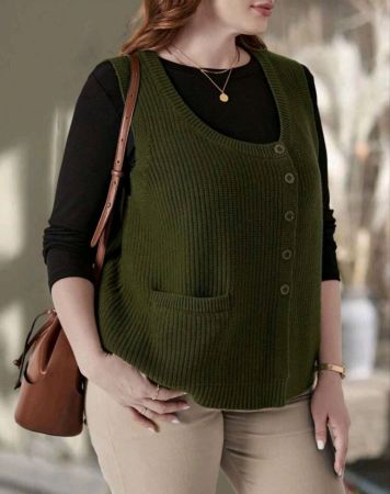 سترة صوفية بدون أكمام بتصميم عسكري أخضر بمقاس كبير من إيمري روز مع أزرار أمامية وجيوب