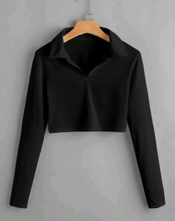 تي شيرت قصير بياقة مضلعة سادة من فليرلا