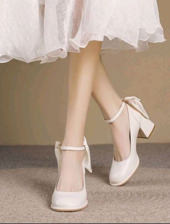 حذاء بكعب سميك أنيق بحزام كاحل للنساء، مزين بفيونكة ومقدمة مربعة