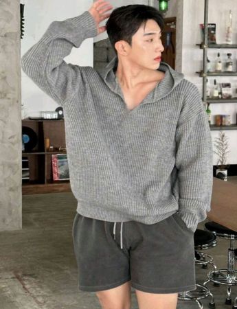 سترة بغطاء رأس للرجال من DAZY بلون رمادي سادة، خريف