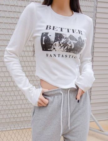 تي شيرت SHEIN EZwear برسومات وأكمام راجلان ورسومات شخصية