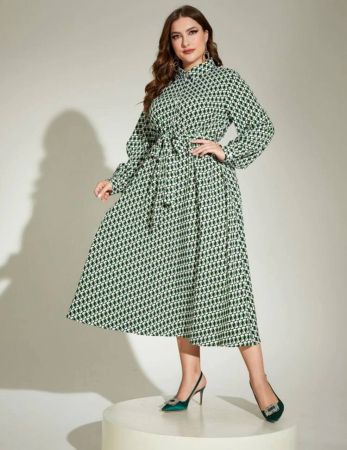 Modelyn فستان قميص طباعة شامل حزام مقاس كبير