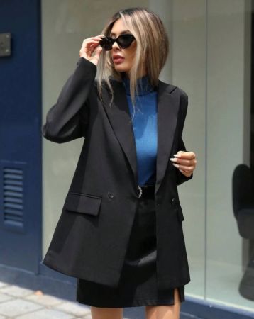 Aveloria Modichic بليزر كاجوال أحادي اللون ذو رفرف مذيل