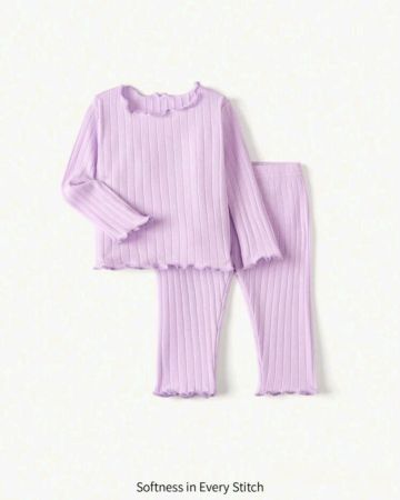 طقم بيجامات محبوك مضلع بنقشة الخس لحديثي الولادة من Cozy Pixies