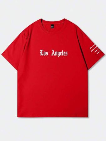 تي شيرت رجالي بأكمام قصيرة مطبوع عليه شعار من Manfinity EMRG، مناسب للارتداء اليومي في الربيع والصيف