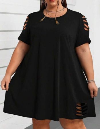 SHEIN CURVE+ فستان تي شيرت ياغابي فضفاض الحجم الكبير ذو اكمام قصيرة ورقبة دائرية وقصة أيه لاين وتصميم ممزق من القماش الناعم