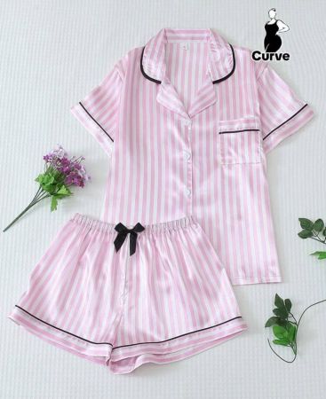 مجموعة ملابس علوية مع أشرطة حريرية ذات ياقة وأشورت مخطط بالشريط للسيدات ذوات الحجم الكبير, طقم بيجامة صيفي للمنزل