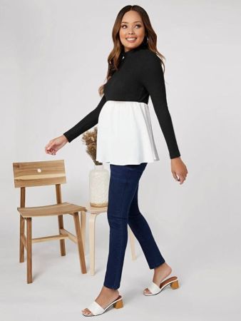 بلوزة بيبلوم متعددة الوسائط من SHEIN للحوامل بياقة دائرية