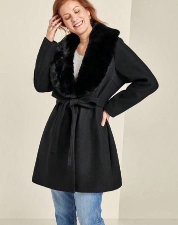 SHEIN Clasi جاكيت قصيرة ذات حزام خصر ملائم للحجم الكبير