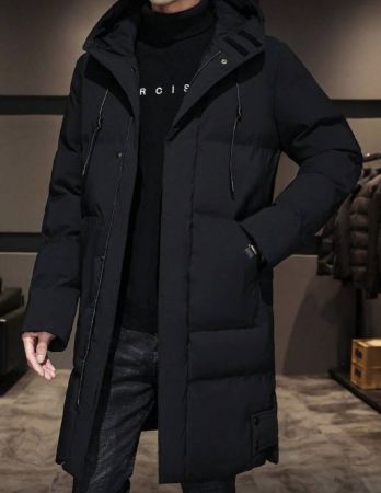 معطف مبطن بغطاء رأس وسحاب للرجال مزود بجيوب مائلة