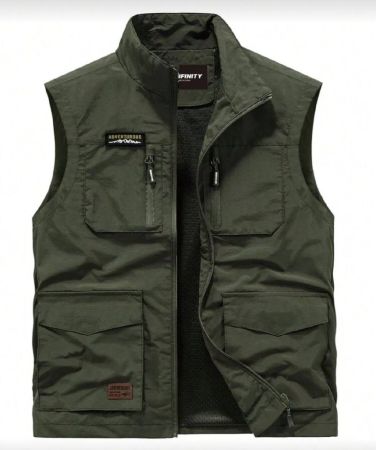 Manfinity LEGND جاكيت صدرية فضفاضة بتفاصيل ملصقة بحرف وجيوب رفرف على الطراز القديم للرجال