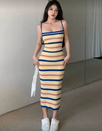 DAZY فستان كاجوال بحمالات رفيعة مخطط بالتريكو المحبوك، ملابس للعودة إلى المدرسة