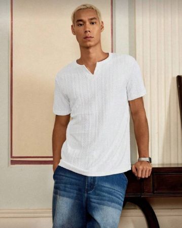 SWAVVY تيشيرتات رجالية مناسبة للقياس نحر منتخفض الأكمام قصير الكاجوال لعطلة الصيف من القطن المحبوك