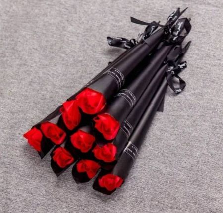 باقة من 10 قطع من الورود الصابونية الرومانسية - مثالية لعيد الحب وعيد الأم وحفلات الزفاف - هدايا فريدة للحفلات وهدايا دافئة للقلب